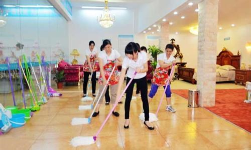 镇江保姆天博电竞月嫂(图1)